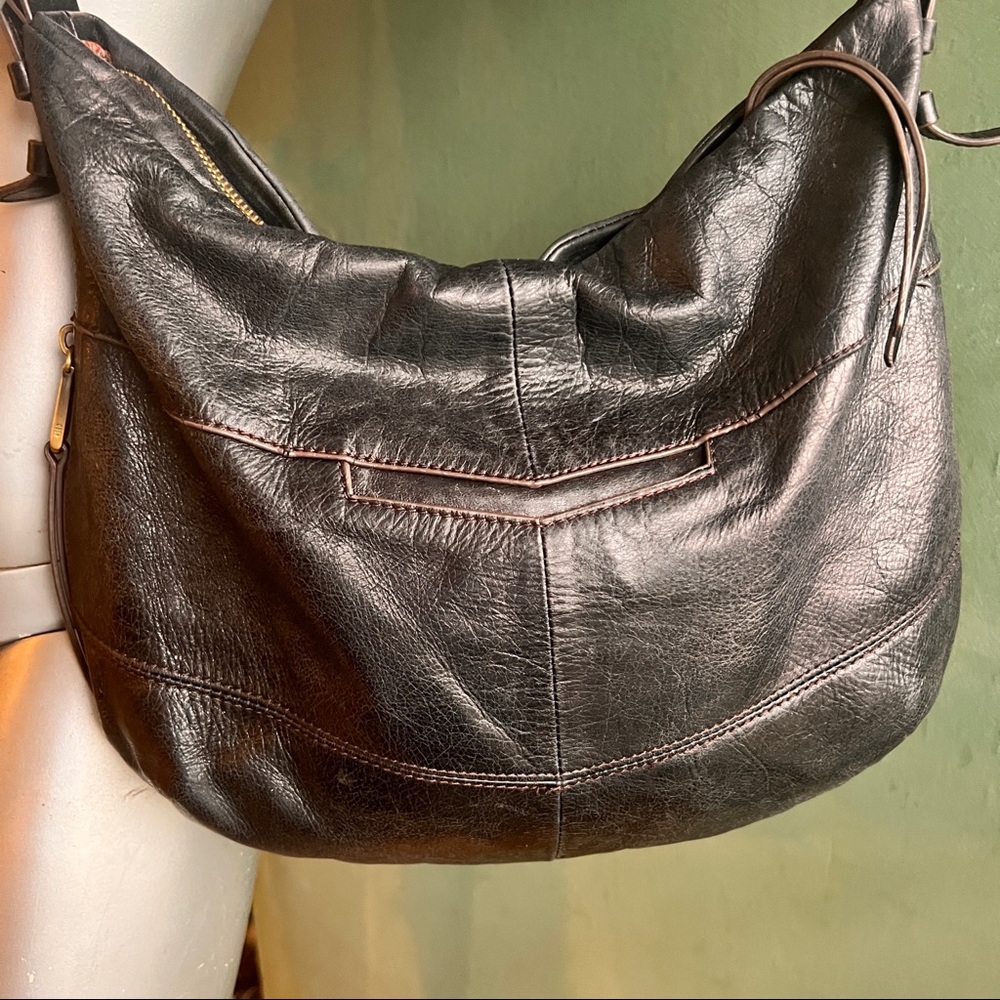 HOBO SERRA SHOULDER BAG black